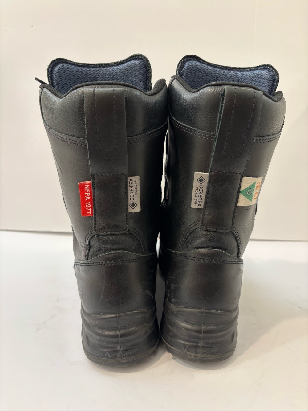 Haix AirPower XR1 Pro
US Men’s 9.5 Wide
NFPA 1977 Compliant - Picture 8 of 11